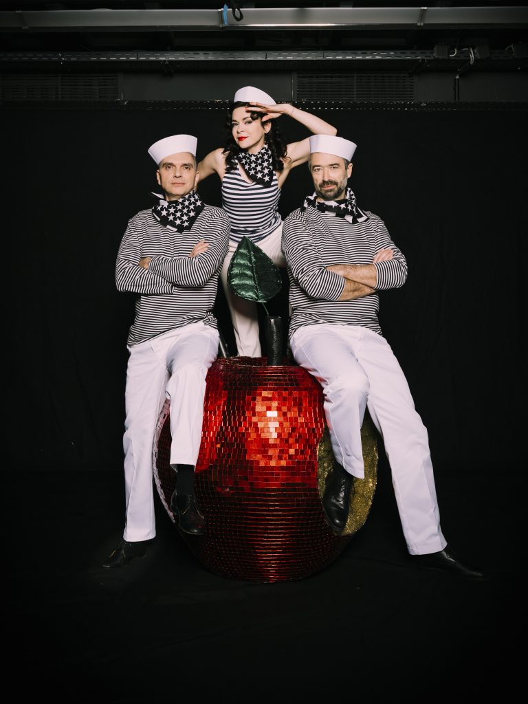 On the Town - Sujetfoto: Ivan Oreščanin, Sieglinde Feldhofer, Wilfried Zelinka