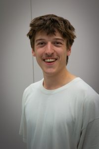 Porträtfoto von Hannes Lüttringhaus