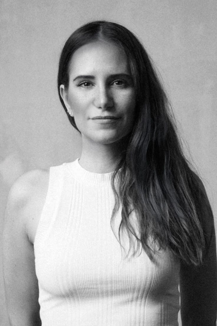 Porträtfoto von Sarah Kreuz